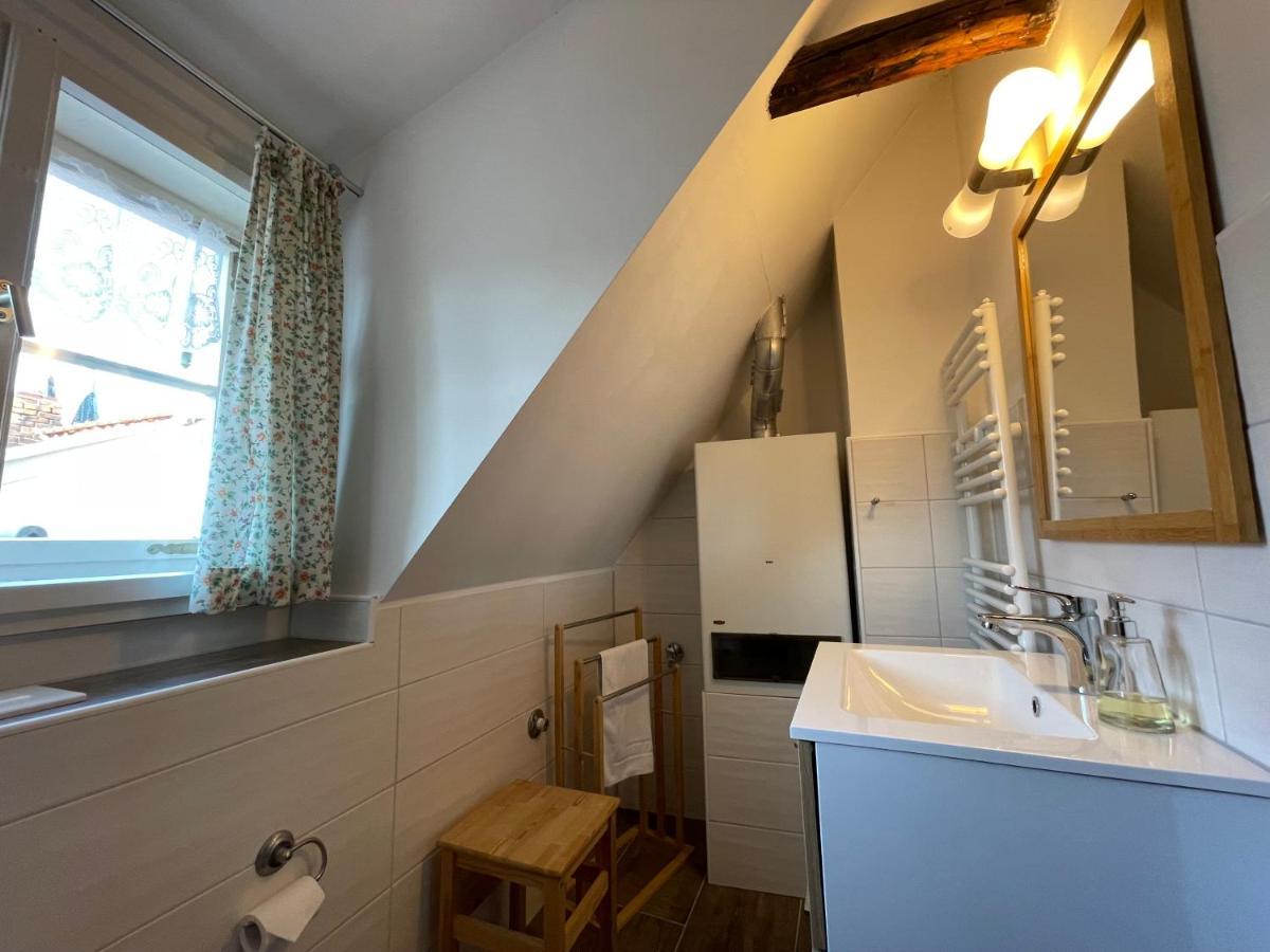 Urlaub Im Fachwerk - Das Sattlerhaus Quedlinbourg Extérieur photo